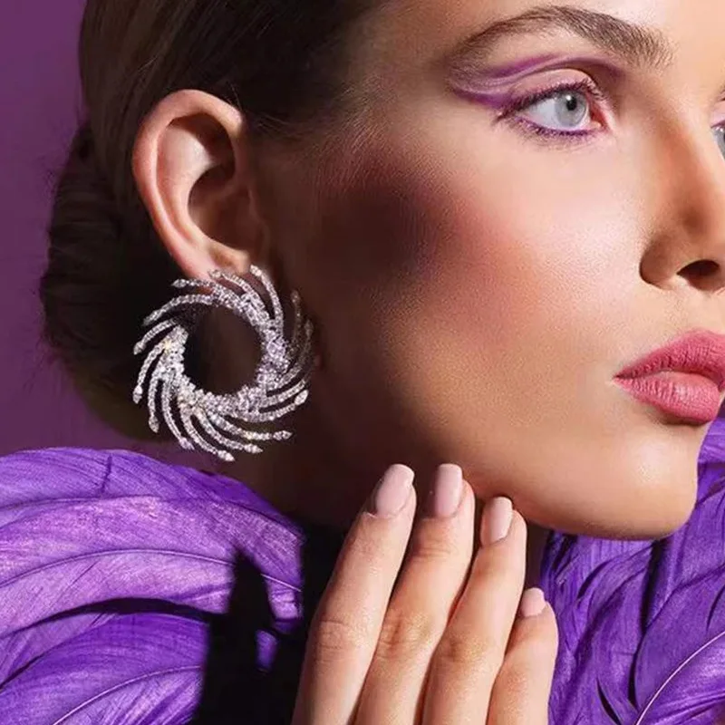 cross-border rhinestone earrings, fashionable personalized vortex-shaped full diamond shiny earrings, versatile accessories ear