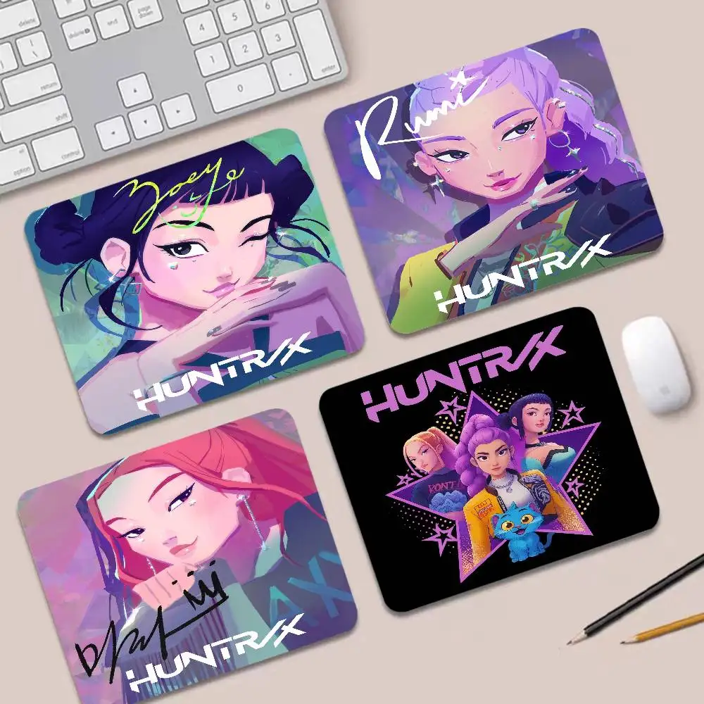 

op-Cartoon Movie K-Pop Demon Hunters Rubber Small Office Student Gaming Thickened Large Writing Pad Non-slip Cushion Mouse Pad