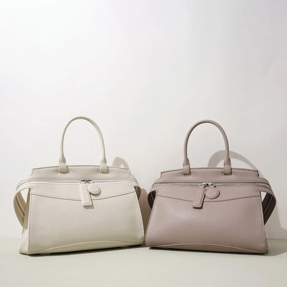 

Ранняя весна, новая простая тенденция, простая повседневная модная изысканная простая сумка, усовершенствованный дизайн, кожаная женская сумка большой вместительности