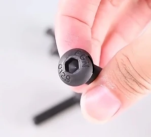 Round Head Hexagon Socket Screw M5 M6 M8 M10 M12 Black 12.9 Grade Round Cap Socket Button Head Allen Furniture Bolt