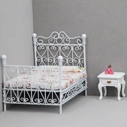 1:12 Dollhouse Mini Single/Double Bed Home Bedroom Furniture Toy Gift Living Room Furniture Model Beautiful Handmade Iron Toy