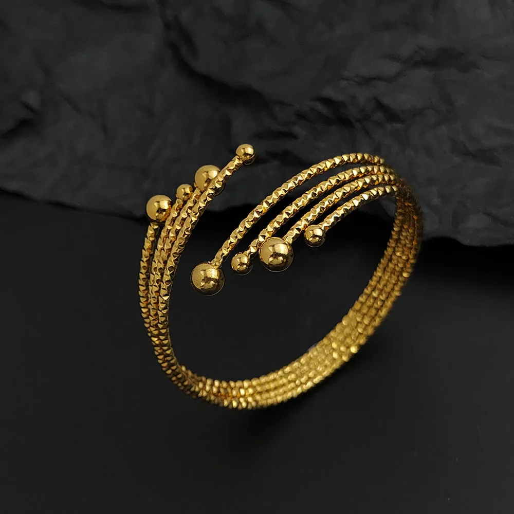 

Creative wire ball gold-plated stainless steel bracelet, waterproof and rust-free, couple bracelet