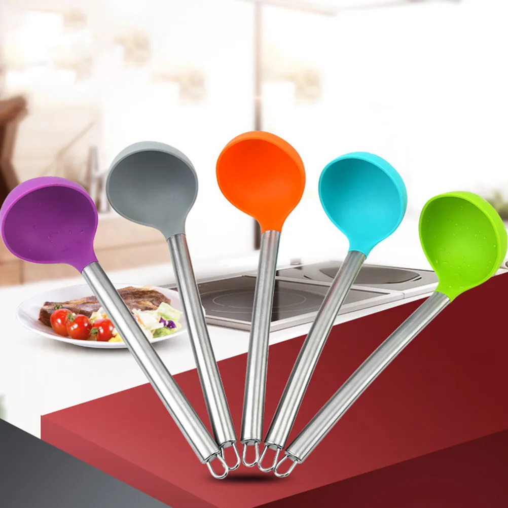 

2pcs Silicone Soup Ladles For Kitchen Long Handle Heat-Resistant Cooking Spoons Reusable Ladle Household Soup Serving Tools