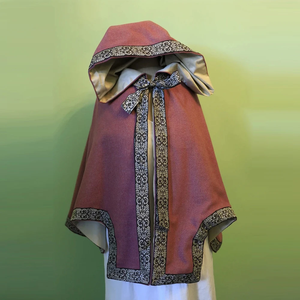 

1750s Rococo Hooded Cloak Victorian Colonial Highland Scottish Manor Costume Tudor Elizabethan Queen Visiting Walking Cape