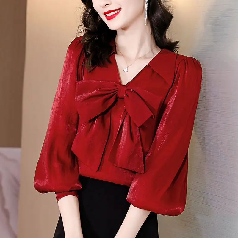 V-neck Bow Shirt Women\'s Long Sleeved Red Chiffon Shirt for the Zodiac Year New Style with Unique Temperament Top