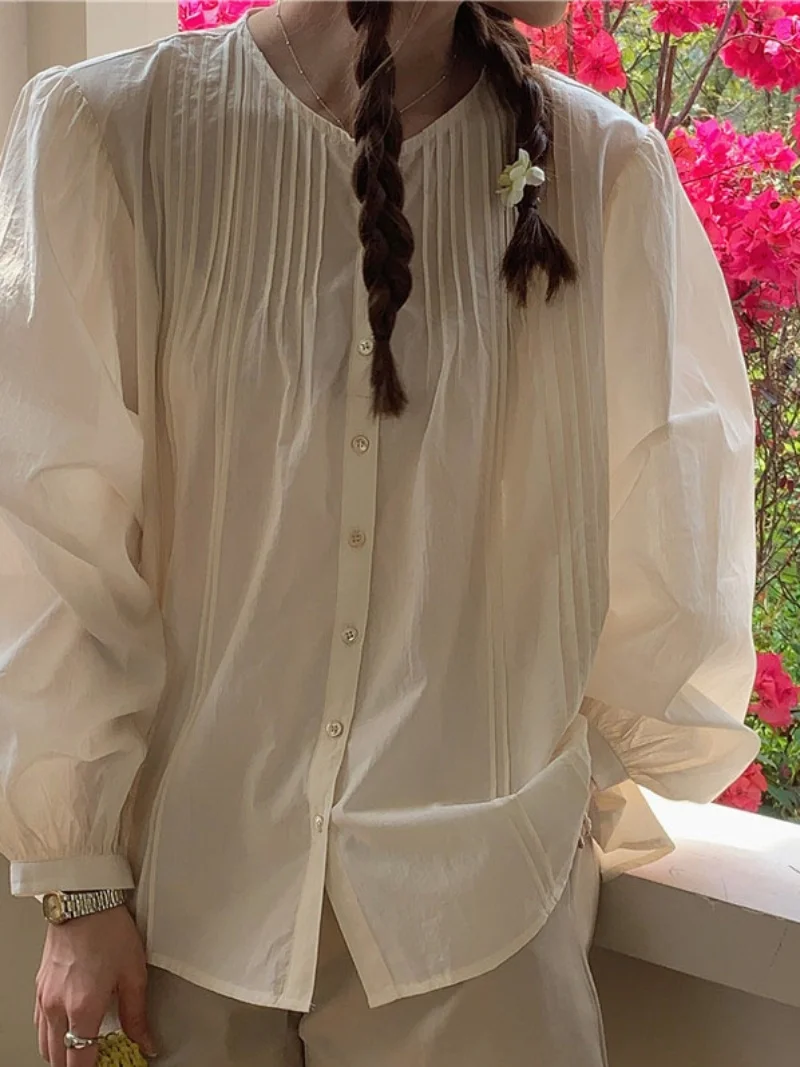 Chic Sweet round Ne Long Sve Loose Women's irt Design Sensation Bubble Sve Spring Top Korean Sle Commute Pure Color