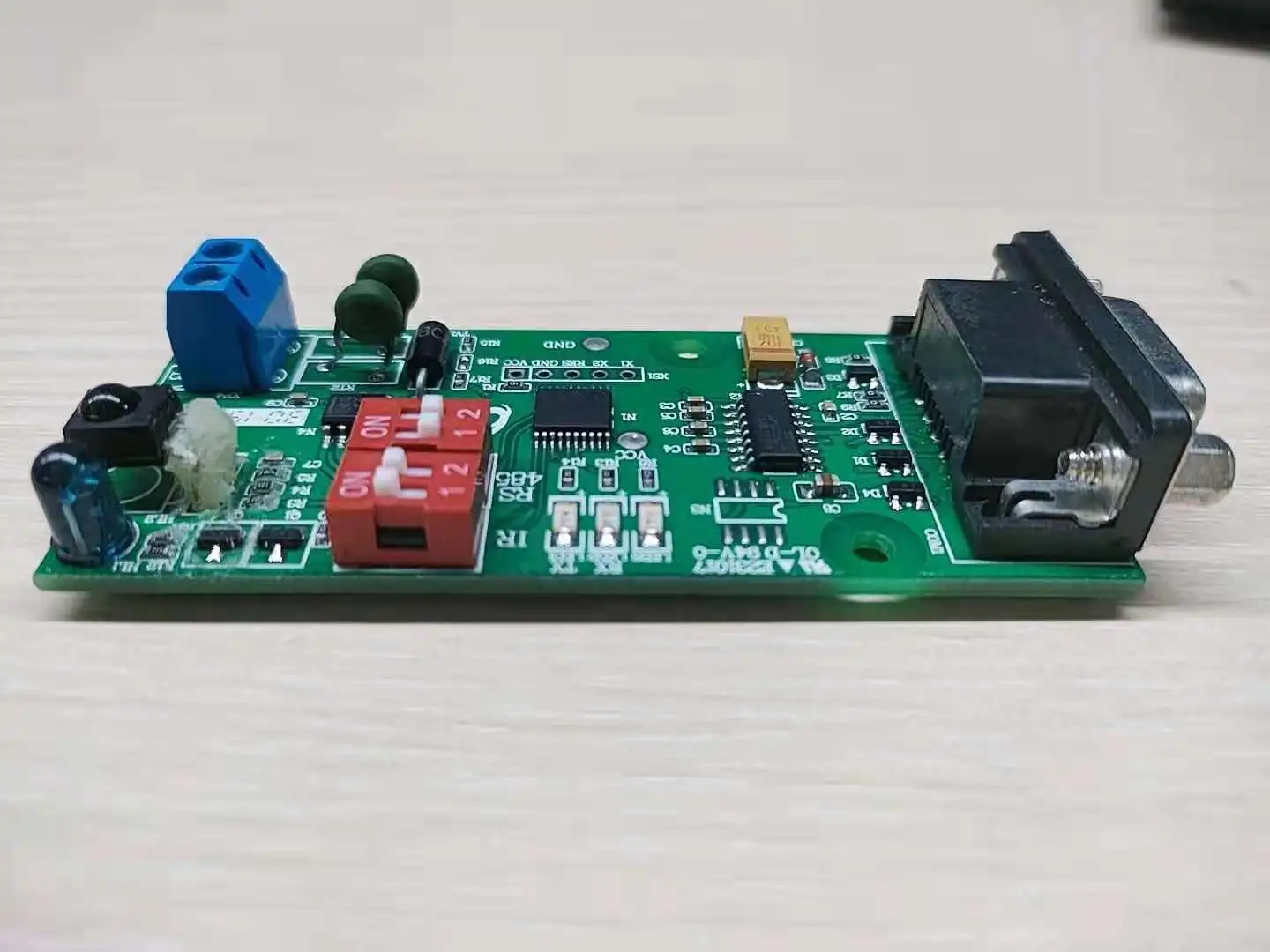 Far‑Infrared & RS485 Optical Reading Head, 38K Modulated IR Meter Reader with DB9 Interface for State‑Grid Meter Transparent