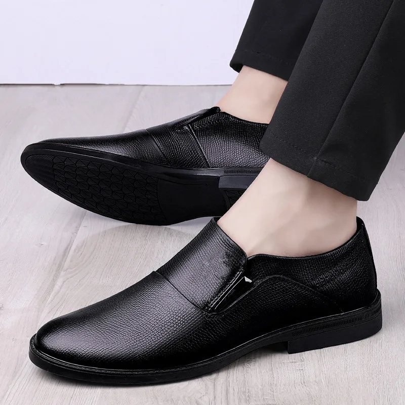 

Luxury men's shoes High quality and elegant genuine leather style Business and Leisure Party Groom's wedding dress shoes
