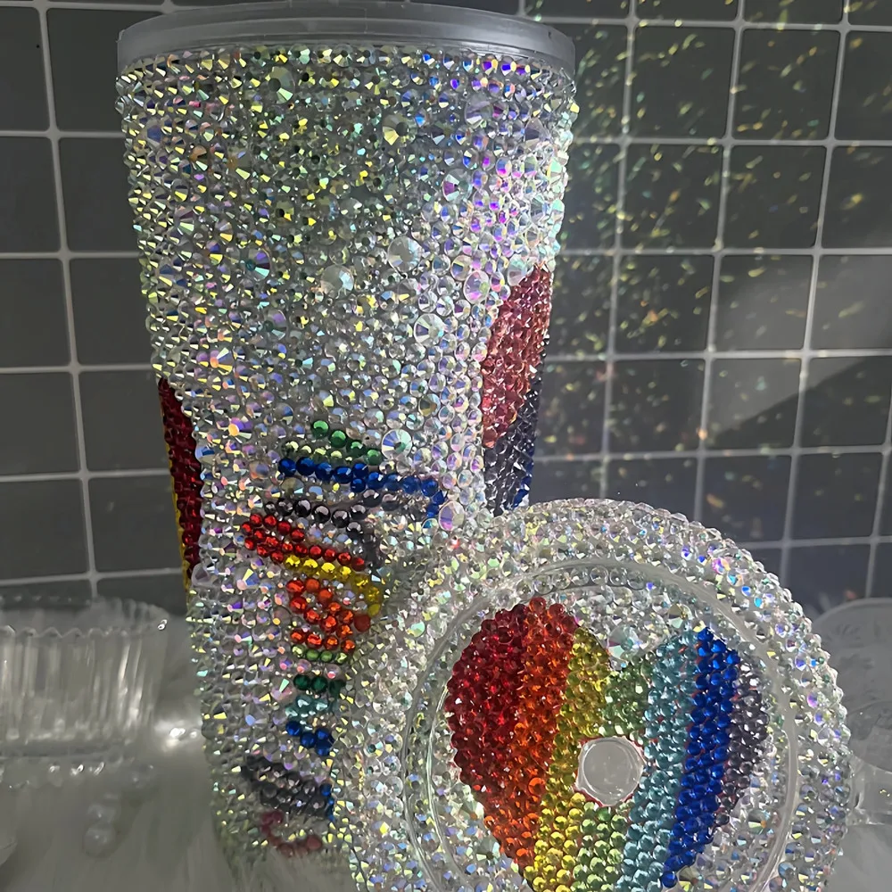 22oz Bling AB Crystal Heart Shaped Sweet Tumbler,Sparkle Rhinestone Rainbow Heart Shape Decorate Lucky Straw Cold Cup