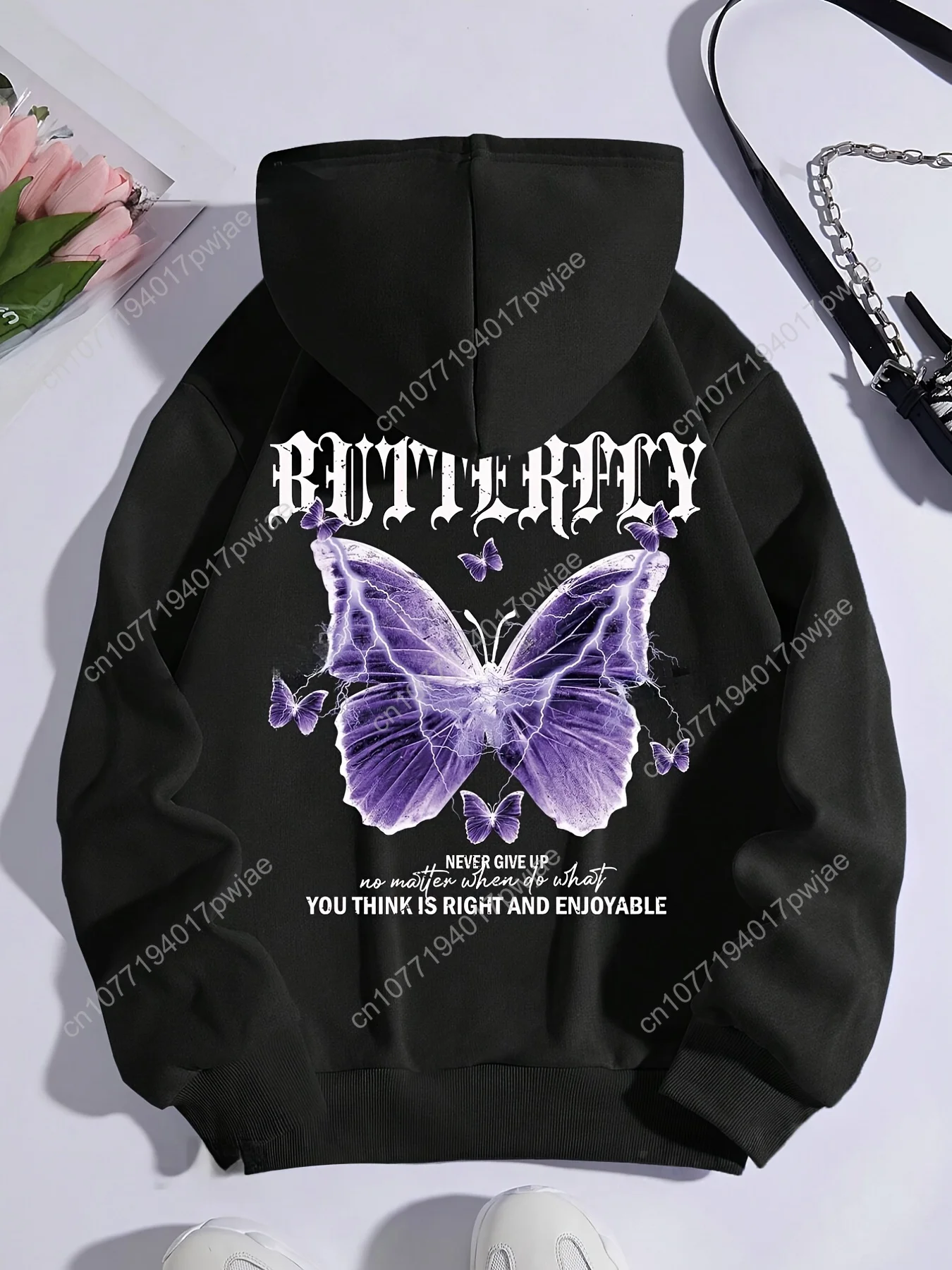 

Women's Black Butterfly & Slogan Print Thermal-Lined Hoodie - Motivational "Never Give Up" Graphic, Kangaroo Pocket, Drawstring