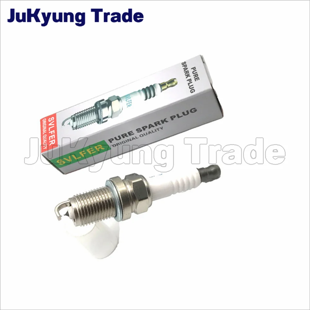 

4PCS INT HS-B7 two stroke outboard yacht spark plug for W7BC BR7HIX IWF22 W22FPU10 BP7HIX BPR7HIX BP7HS B7HS-10 BR7HS B6HS