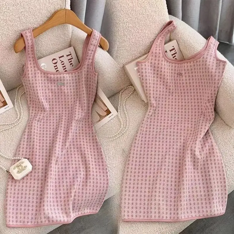 特大の女性服スリムセクシーなドレス夏ファッショナブルな印刷タンクトップドレス夏のトレンドトレンドボディコンミディドレス