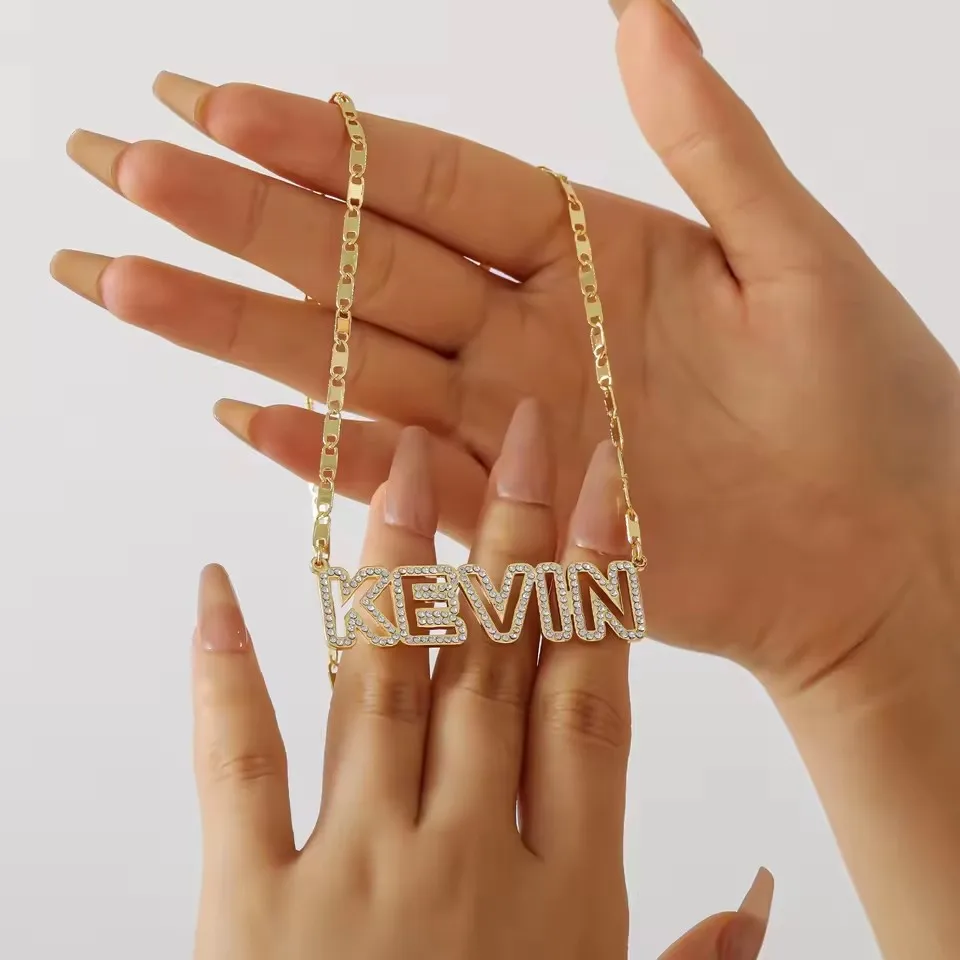Custom Gold BlingBling Stone Name Necklace Personalized Crystal Name Necklace  stainless Steel Jewelery Women Fashion Gift