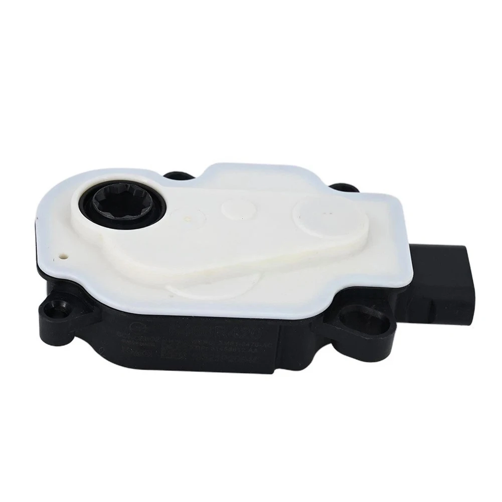 

Actuator Motor for Radiator Grille Shutters on For Ford For Focus 2013 2014 2015 2016 Factory Equipped Vehicles