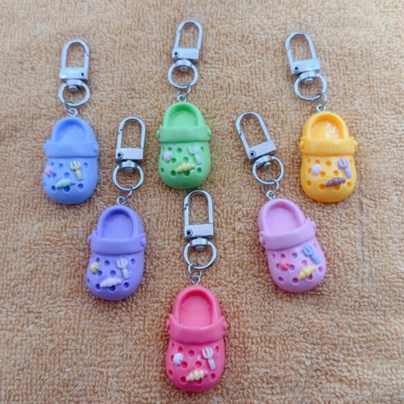 6 قطع من سلسلة مفاتيح الأحذية المحاكاة من الراتنج، مناسبة لتزيين الحقيبة، الخيار الأفضل للهدايا