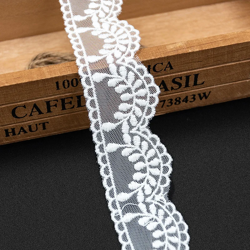 Netz-Spitzenbesatz-Applikation zum Nähen, Baumwollbesatz, Band, Heimtextilien, Weiß und Beige, 5 Yards, 3,2 cm breit – Detail 6