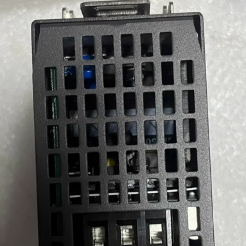 

6ES7288-0CD10-0AA0 6ES7288-0KD10-0AA0 6ES7288-1CR20-0AA1 PM207 Блок питания CPU CR20s PLC 24В 3А 10А 12DI 8DO