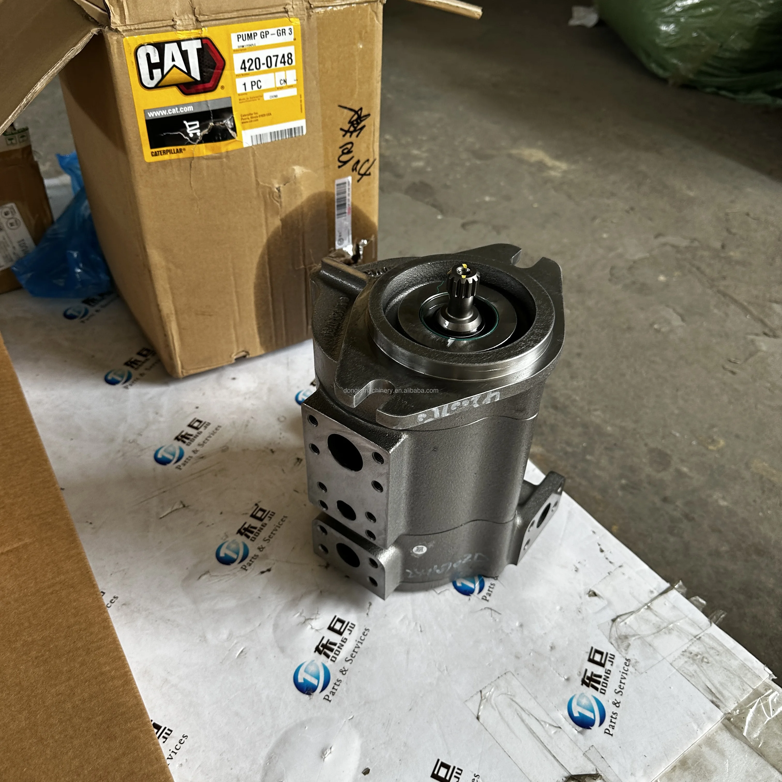 

Gold seller DONGJU Original Brand New 420-0748 4200748 3 Section Basic Gear Pump for CAT D6R D6R XL D6R LGP