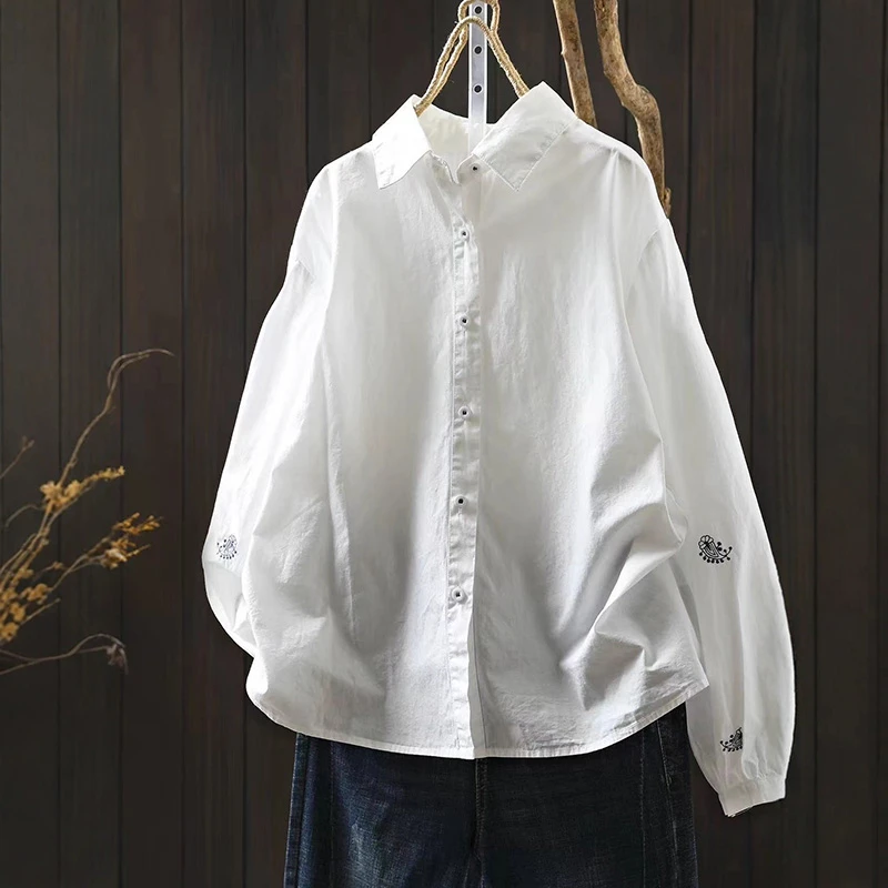 

Женская хлопковая рубашка с длинным рукавом, Новое поступление, осень 2022, простой стиль, свободные женские повседневные топы с цветочной вышивкой, рубашки T741