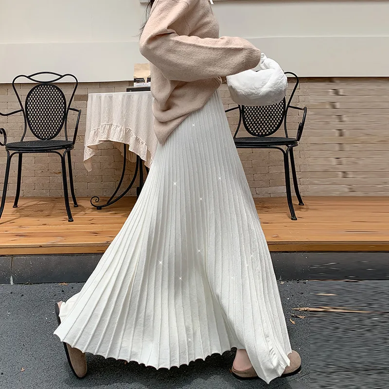 

Knitted Pleated Skirt for Women, Autumn and Winter, A-line Sequin Long Skirt with A Design Sense and A Large Flare.