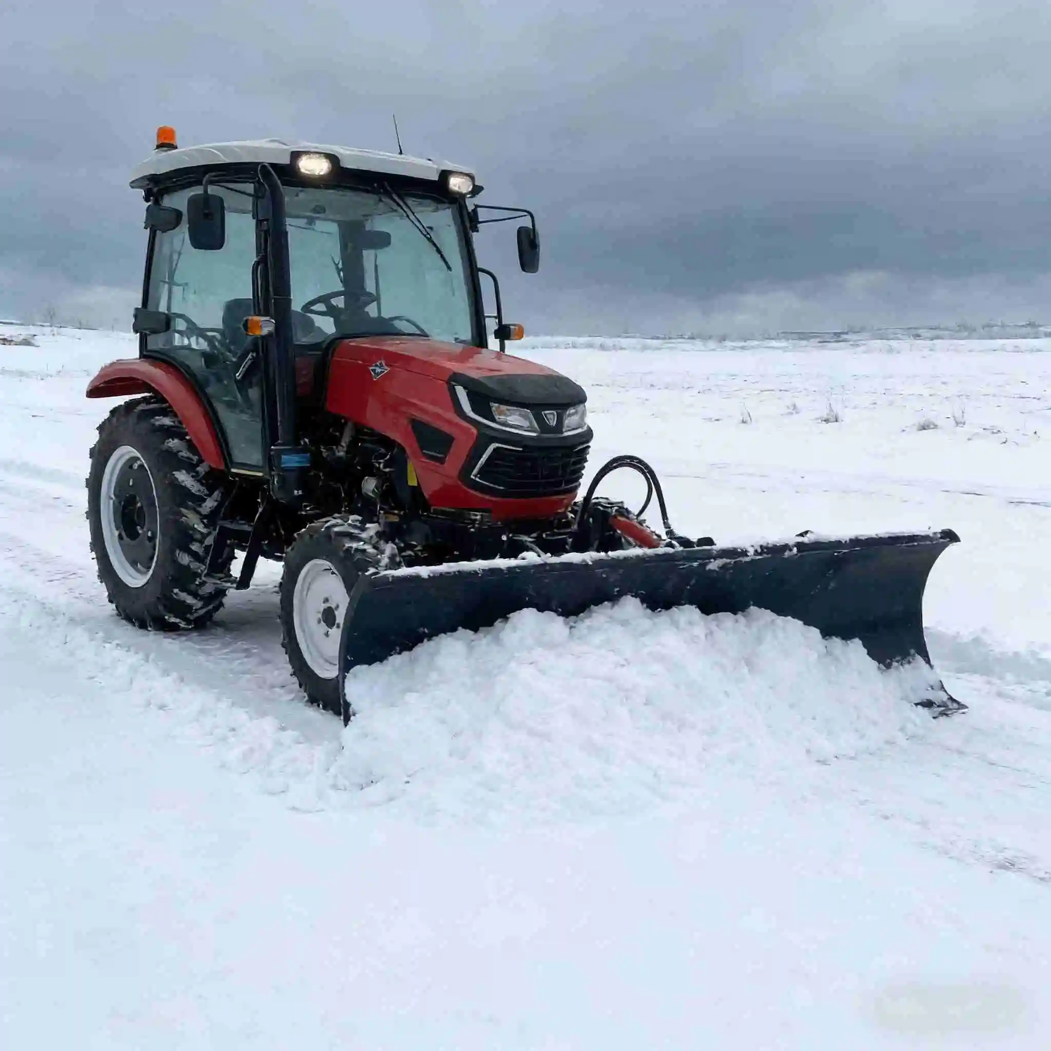 4x4 50-120 hp agricultural tractors for sale, CE certified, and compatible with various agricultural implements.