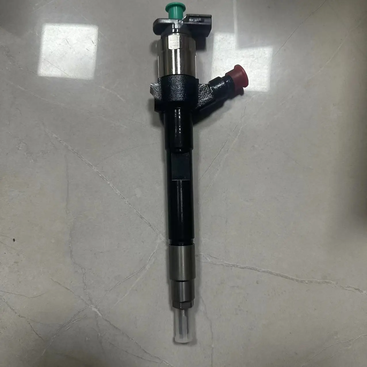 applicable to Factory direct fuel injector for Mitsubishi 1465A439