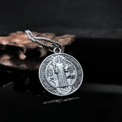 New Saint St Benedict Of Nursia Patron Against Evil Necklace Trendy Catholic Medallion Jewelry Gifts