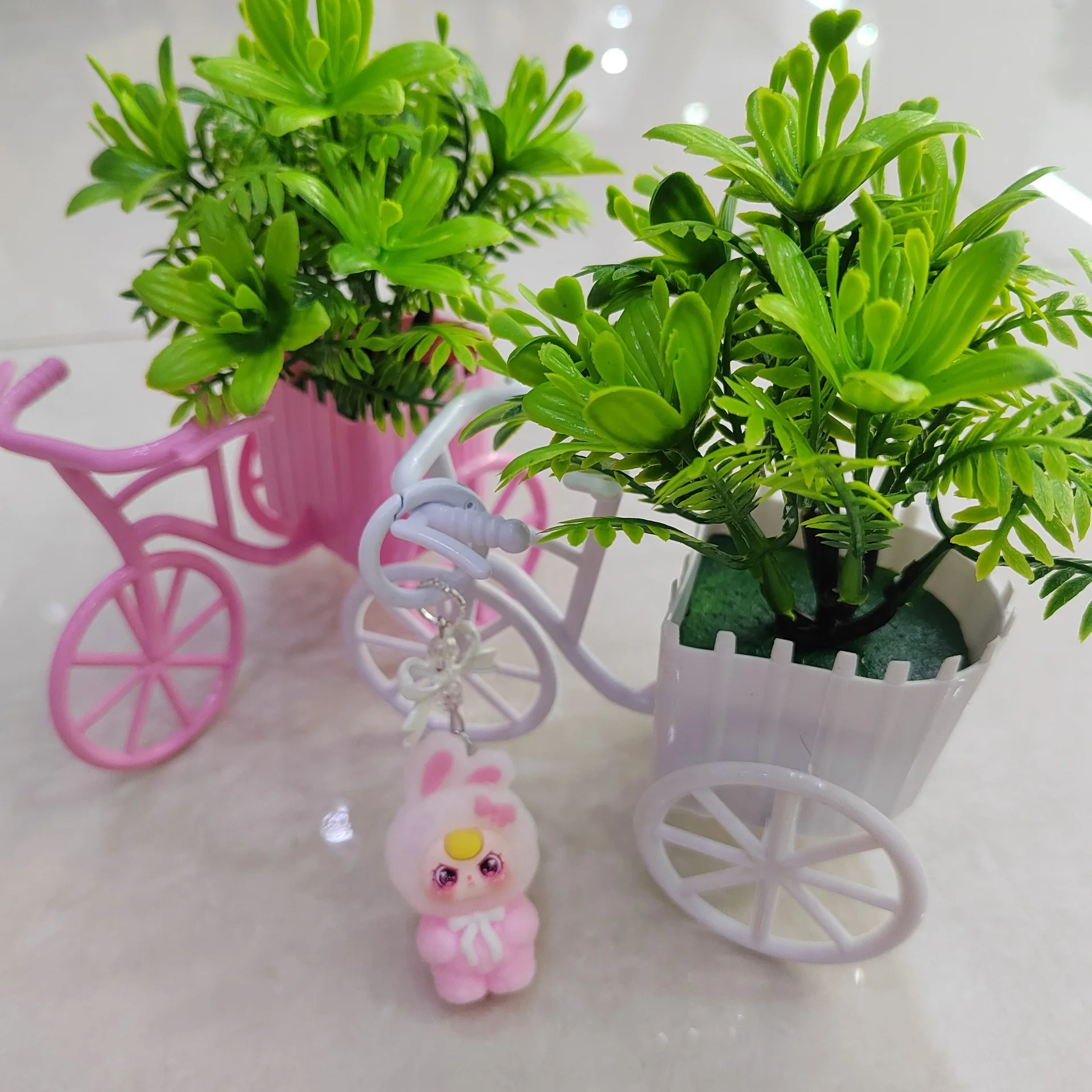New cute standing figure three-year-old cute doll keychain pendant, a girlie accessory for school bag hanger