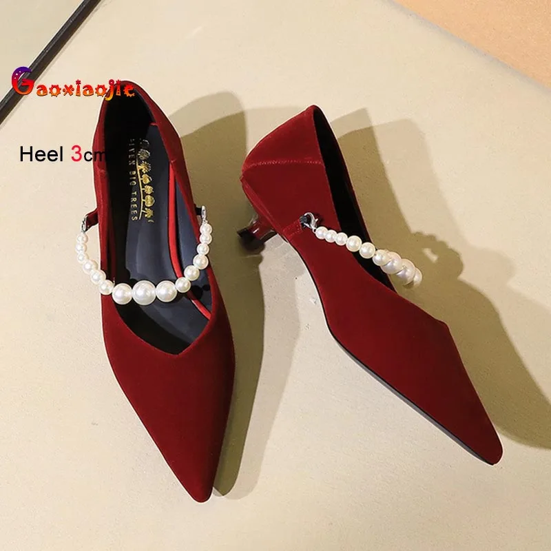 

French Style Single Shoes Women Stiletto Pearl Chain Pointy Toe Shallow Mouth Suede Lady Pumps Fashion Medium Heel Banquet Shoes