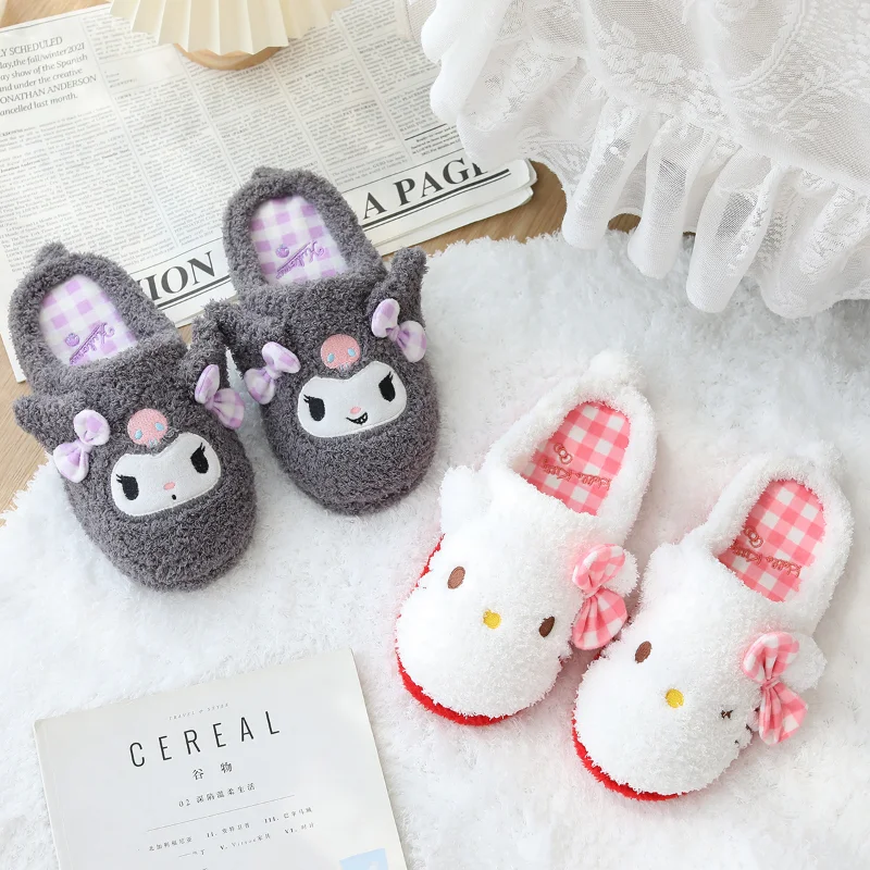 Sanrio Hello Kitty cute sweet home warm women's shoes Kulomi cartoon bow non-slip plush flat cotton slippers