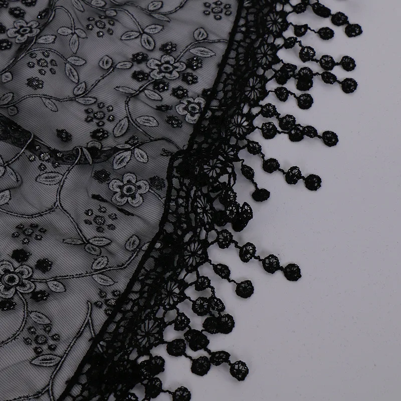 New Floral Lace Triangular Headscarf Scarves 138x40cm Women Classic Breathable Hollow Solid Color Triangular Headband Shawl