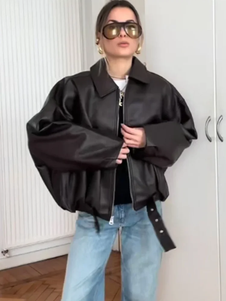 الشارع سترة نسائية جلدية بدوره إلى أسفل طوق سحاب أكمام طويلة معطف الإناث 2025 الخريف موضة بولي Pu فضفاض الدانتيل يصل سترات للسيدات