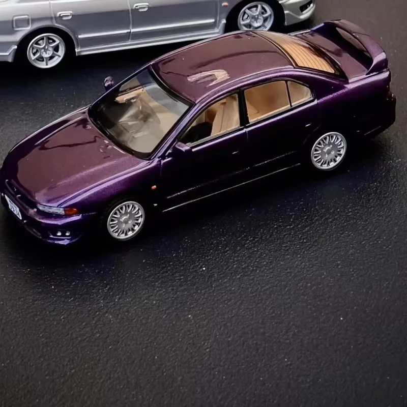 New Bliss 1:64 Mitsubishi Galant VR-4 8th Gen Official Licensedin