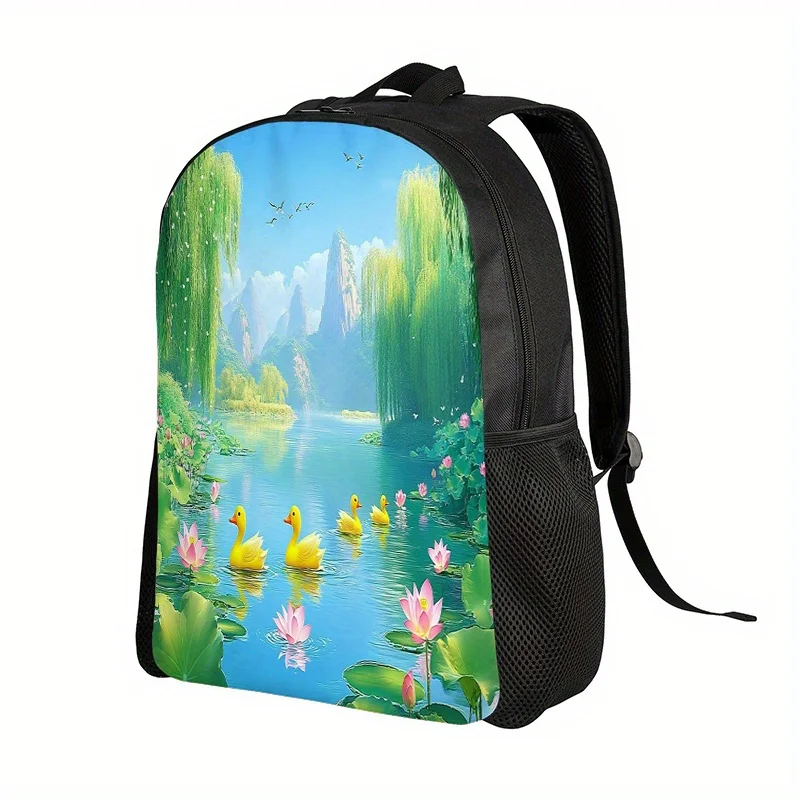 

Легкий летний рюкзак с 2D-принтом, изображающим уток, играющихся в лотосовых листьях на озере.