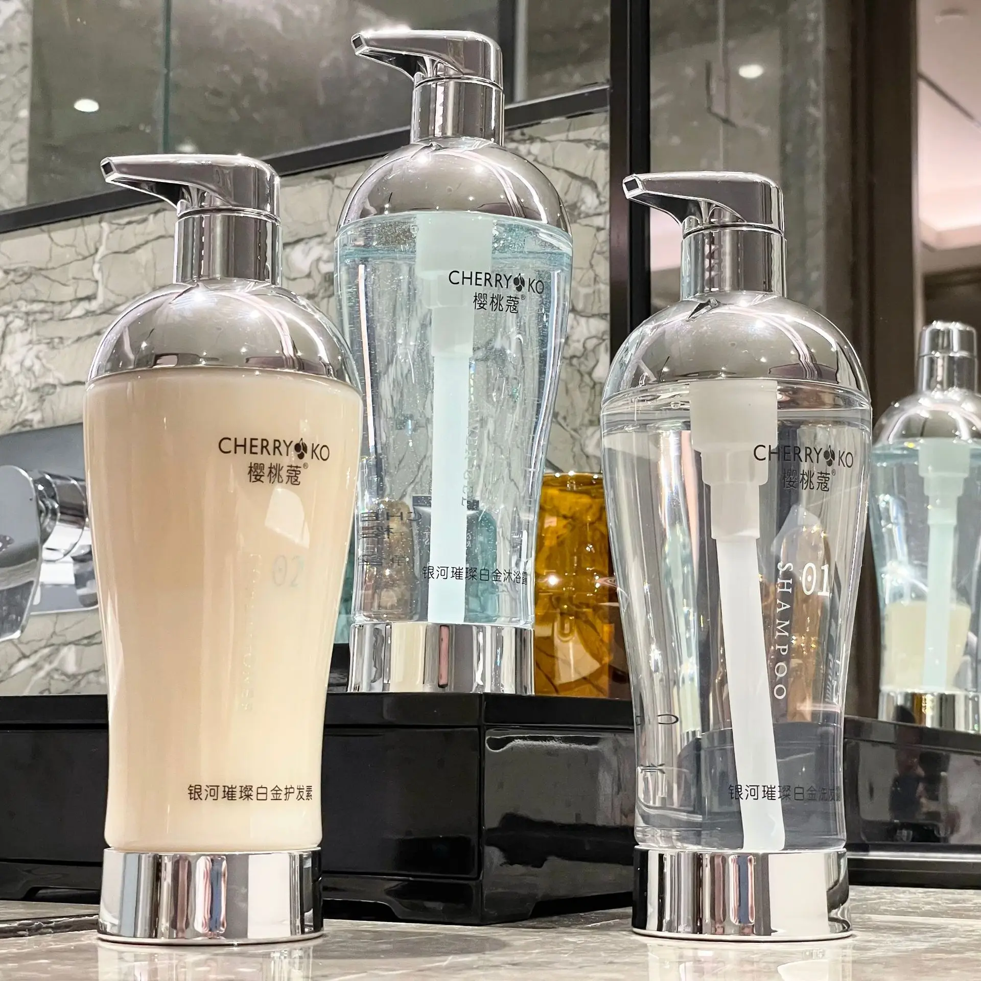 gel-douche-galaxie-scintillant-collection-de-parfum-shampoing-parfum-durable-ensemble-apres-shampooing-controle-de-l'huile-volumineux