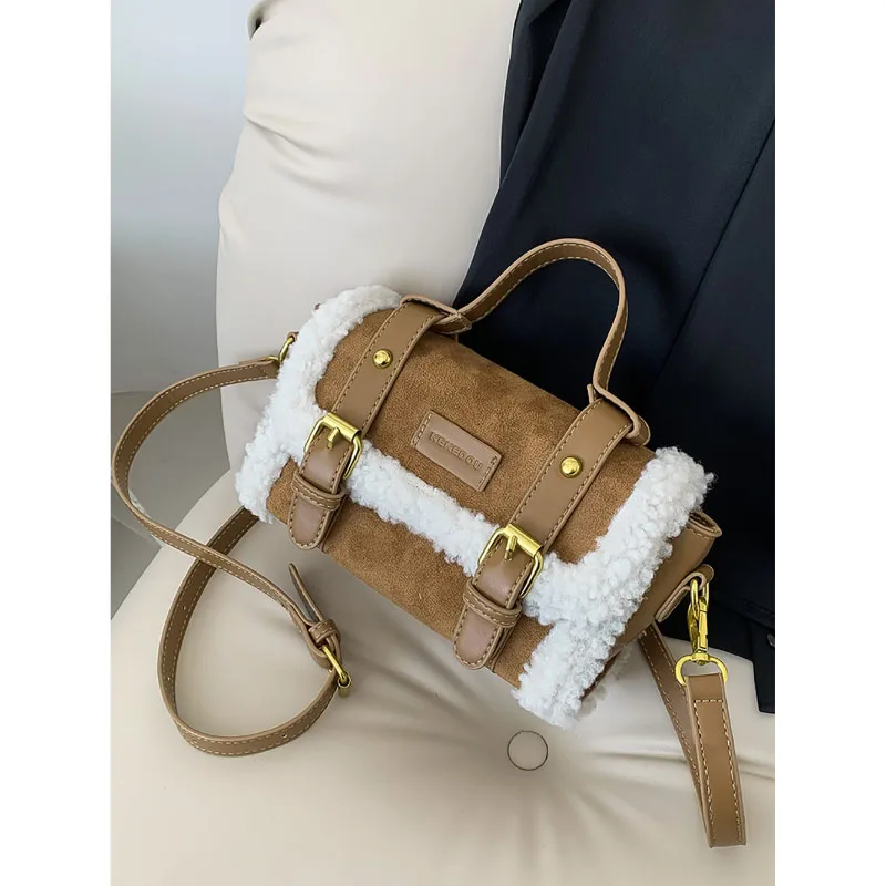 Design Sense Lamb Wool Suede Splice Crossbody Bag Women 2023 New Light Luxury Retro Frosted Shoulder Bag Korean Small Square Bag