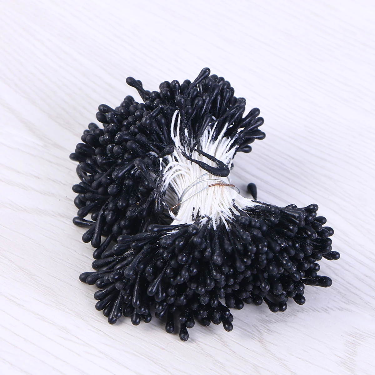 

400Pcs Pearlized Flower Stamens Artificial Double-Ended Floral Buds for Flower Making Scrapbook Craft Party Decorations