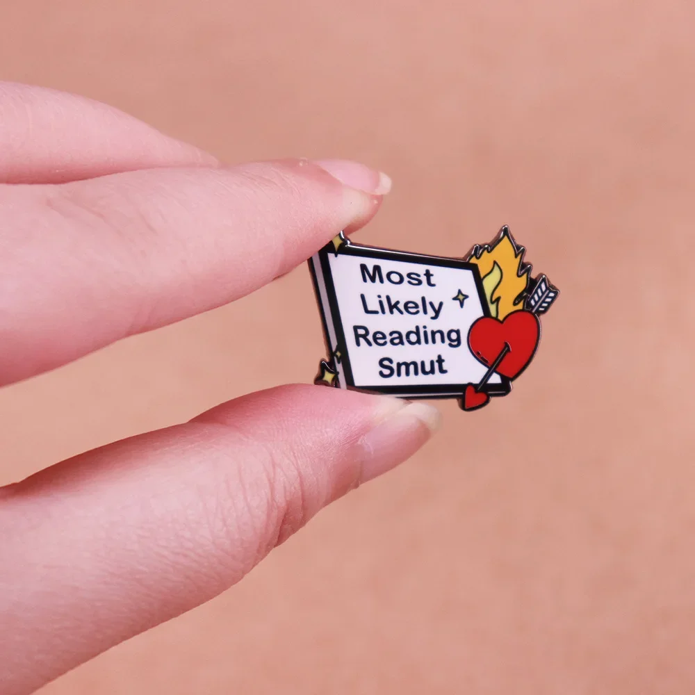 مثيرة للاهتمام الكتب والأكواب الفنون بروش المعادن المينا دبوس مختلف الاقتباسات شارة التلبيب الرجال النساء موضة بروش اكسسوارات هدية