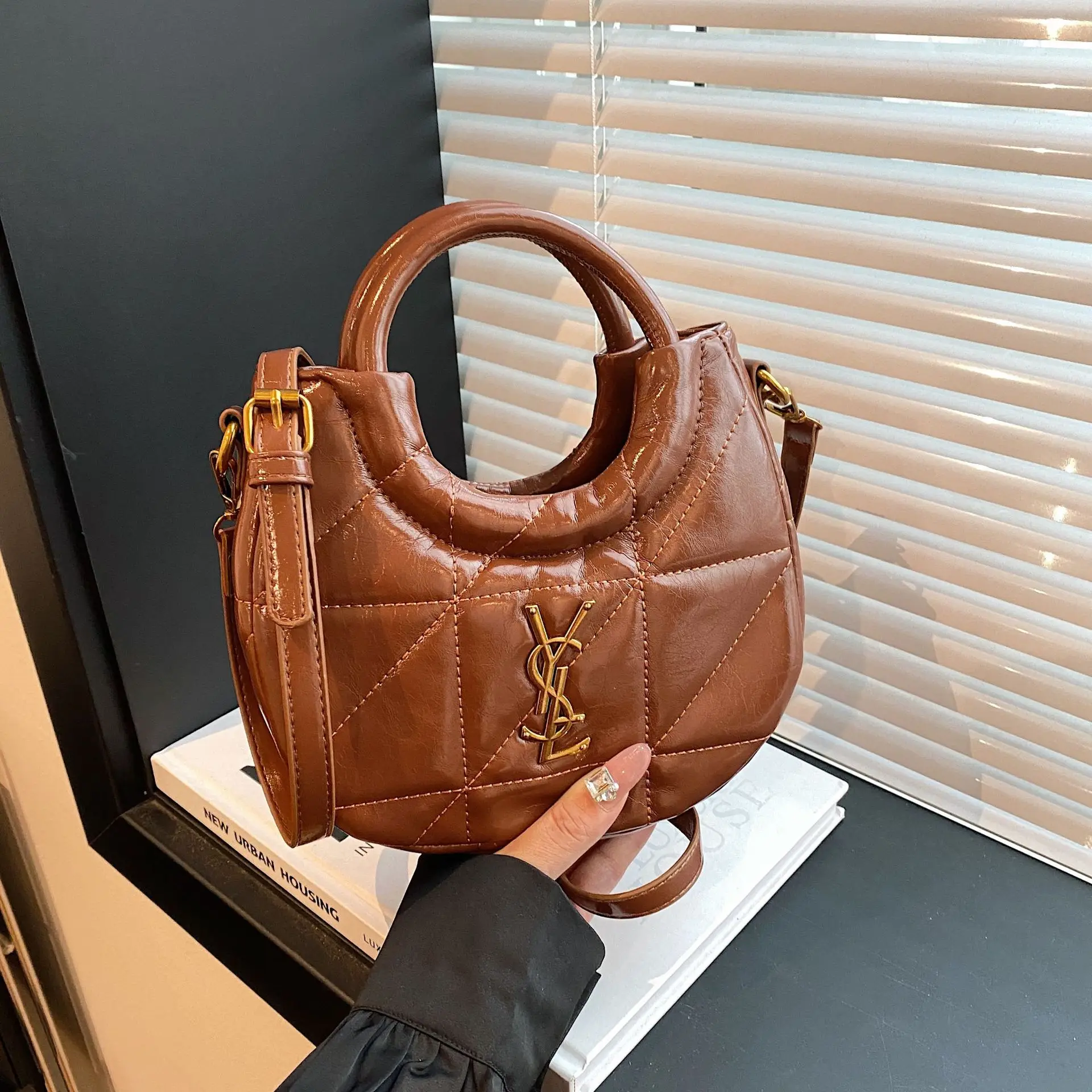 ‌ 2025 Sac à bandoulière coréen tendance - Fourre-tout décontracté pour femme, sac à main vintage