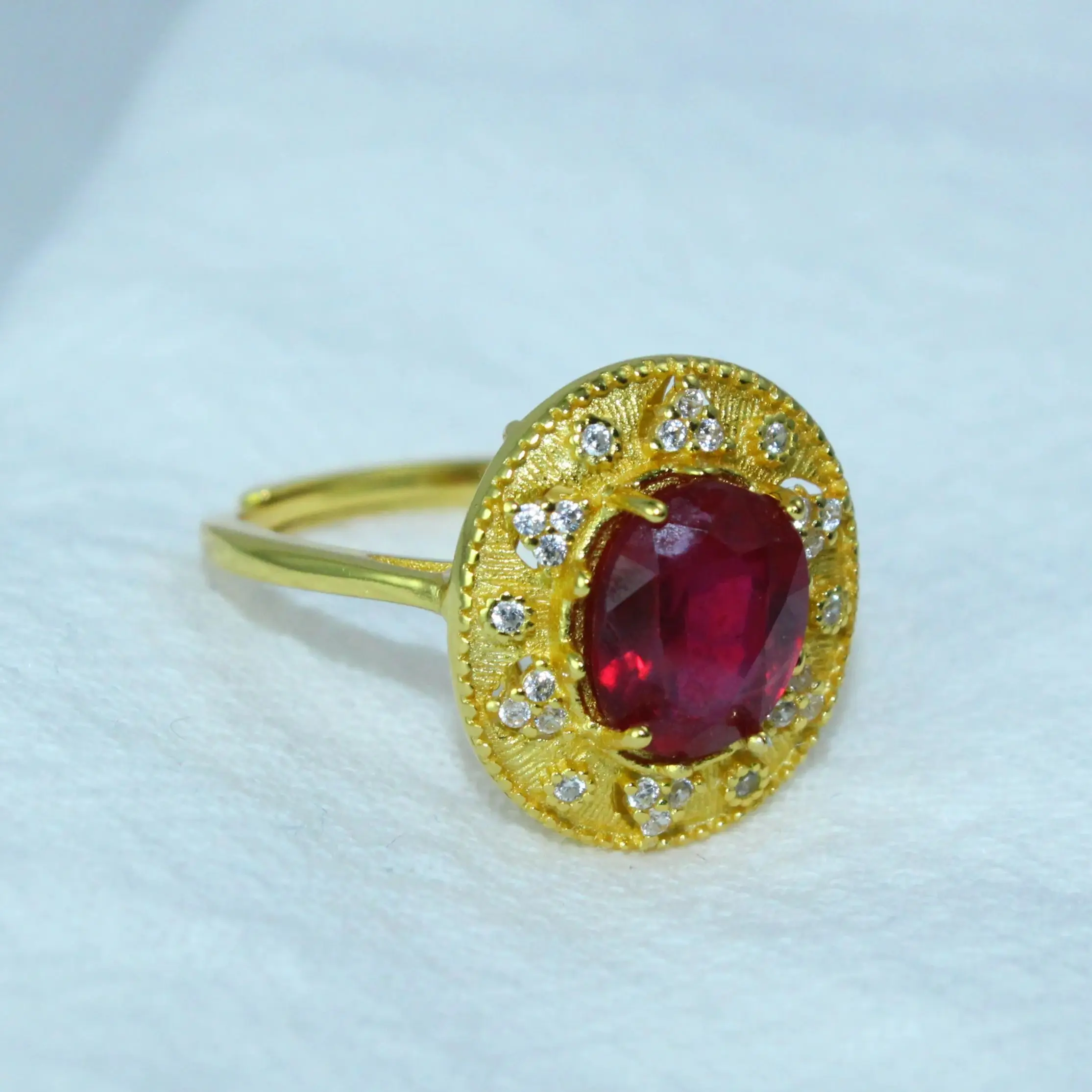 Luxurious Ruby ladies rings - Exquisite Fine Silver 925 Jewelry For A Sophisticated And Elegant Look（Adjustable Ring Mouth）