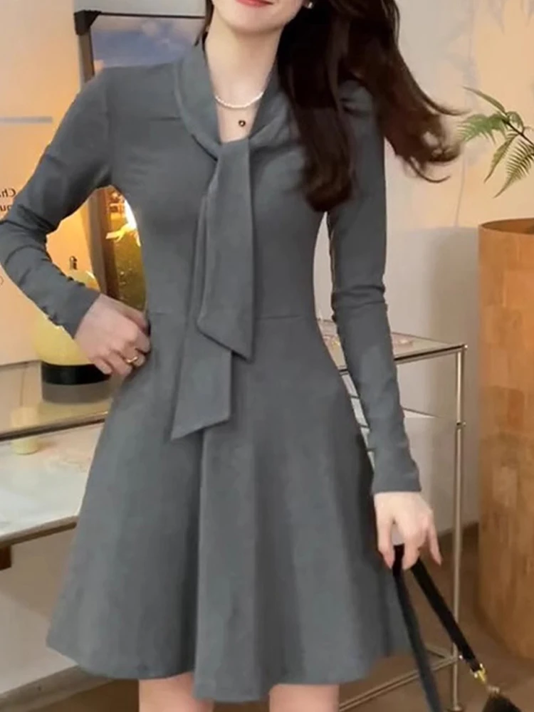 

Новое женское платье-трапеция с завязками на талии и V-образным вырезом, длинное, с длинными рукавами, для весны 2024 года, уникальное, элегантное, для чаепития