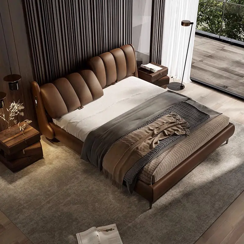 

Retro wind bed Italian light luxury master bedroom double simple storage wedding bed leather
