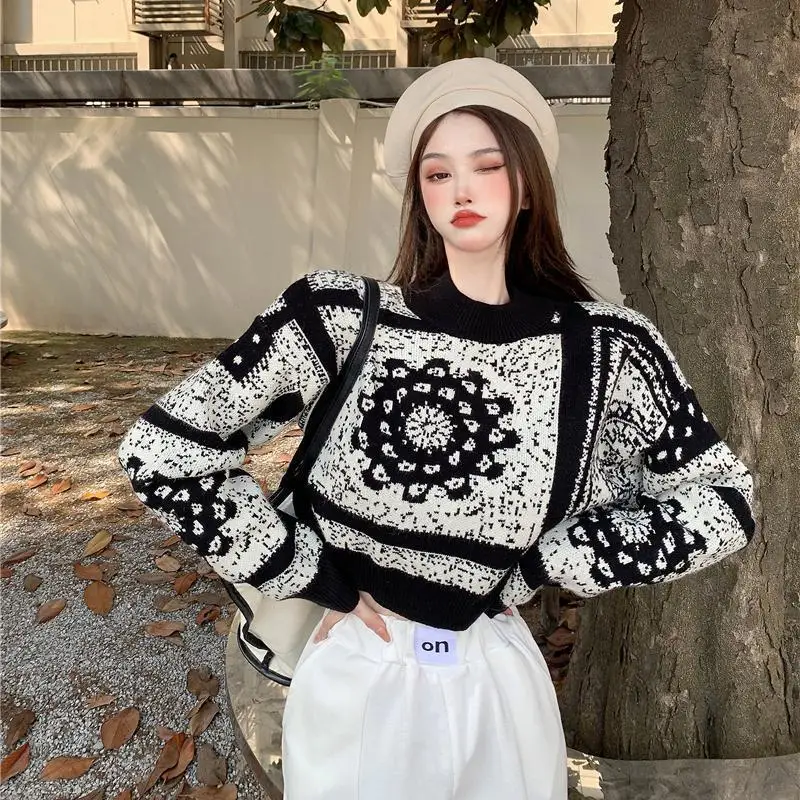 Korean Vintage Jacquard Knitting Pullovers Women Autumn Winter Fashion Office Lady Sweater Casual All-match Trend Knitwear Tops