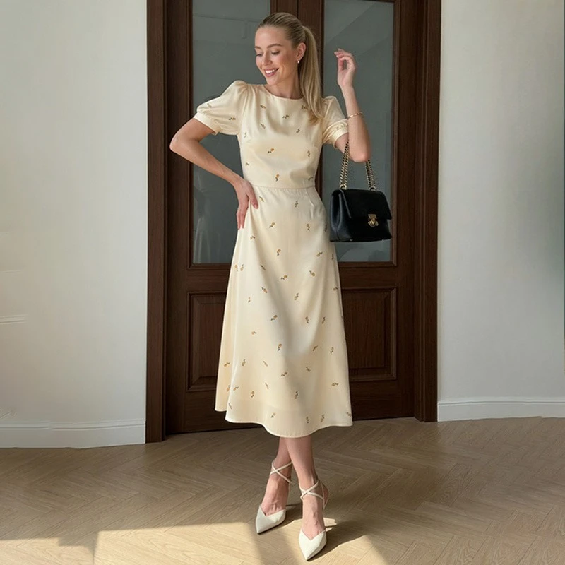 

TARUXY Stylish Printed Maxi Dress Women Elegant Round-Neck Short-Sleeve Evening Dress 2026 Summer New Minimalist Commuter Dress