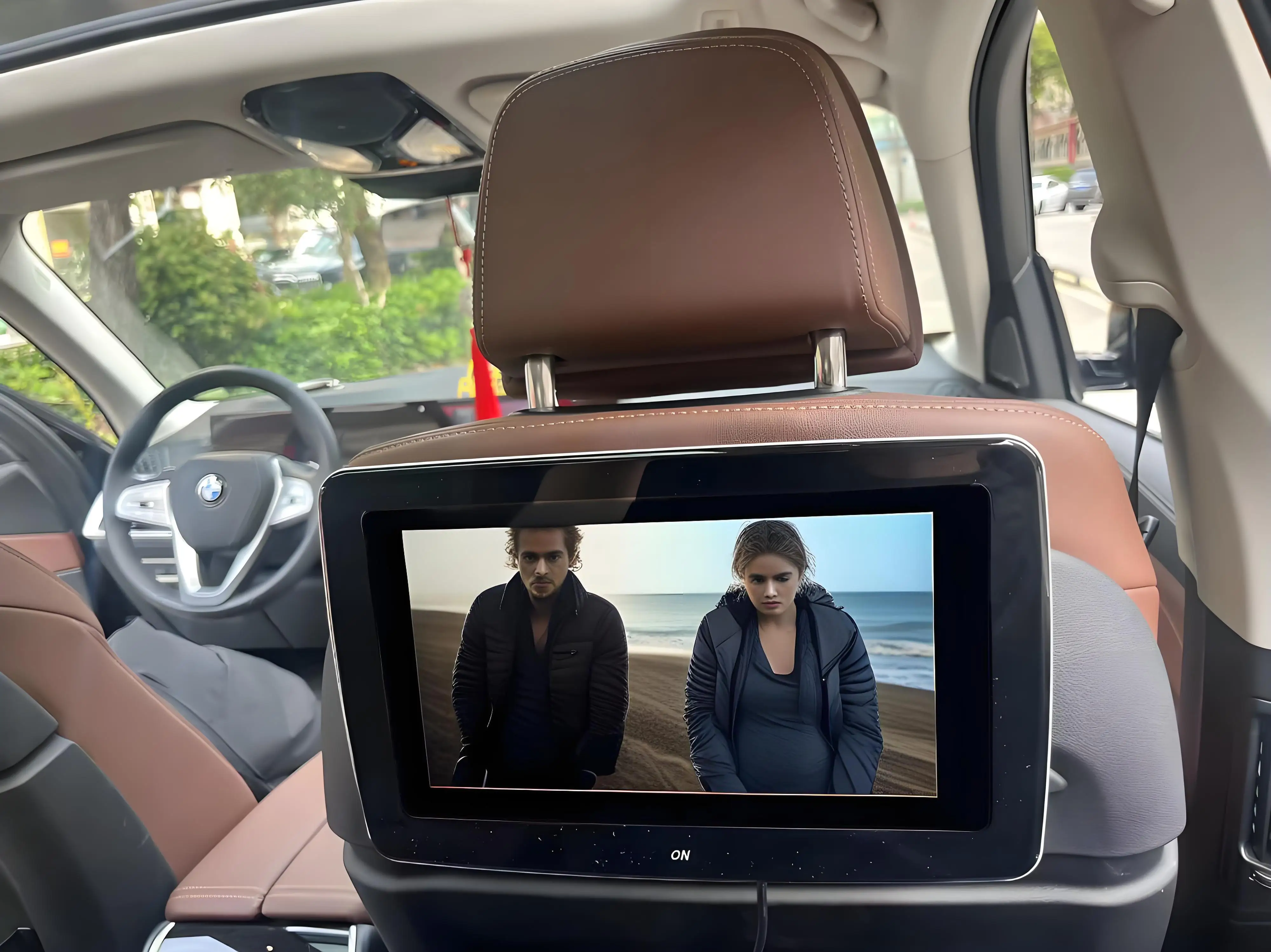 For BMW 2024 2025 Android Headrest Monitor HD Touchscreen Plug&Play Support Netflix YouTube WiFi Car Backseat Entertainment