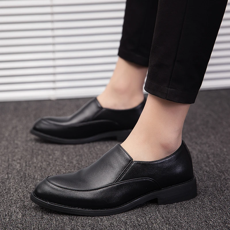 

Fashionable Men's Casual Loafers Solid -Color Leather Business Office Shoe Soft-Soled Comfortable Breathable Daily Walking Shoes