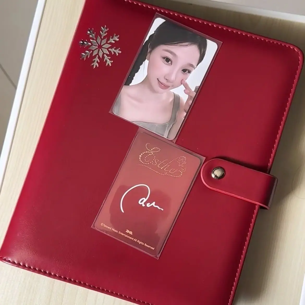 MINKYS PU-Leder Hot Red A5 Kpop Fotokarten-Sammelmappe Idol-Fotokarten-Buch Idol-Aufbewahrungsalbum Schreibwaren – Detail 6
