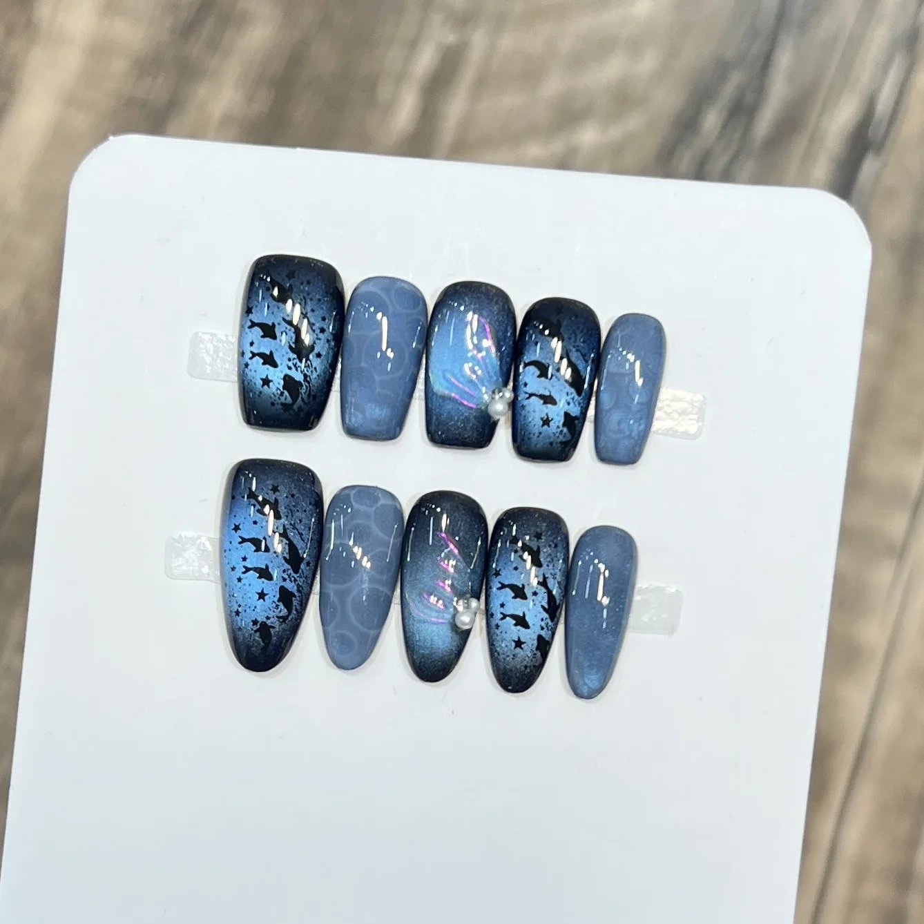 

10Pcs Handmade Y2K Press On Nails Blue Cat Eye Blue Seabed Fish Design Fake Nails Wearable Nails Art Tips For Hot Girl
