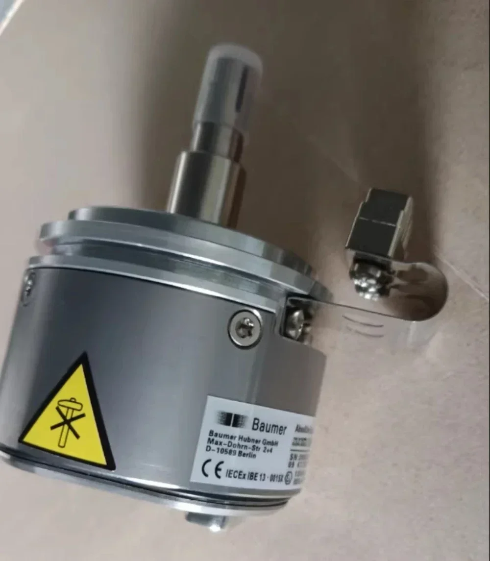 73SW29 S2048 AS7W/AV7W Encoder Brand New Original Genuine In Stock High Resolution Rotary Encoder for Industrial Machinery