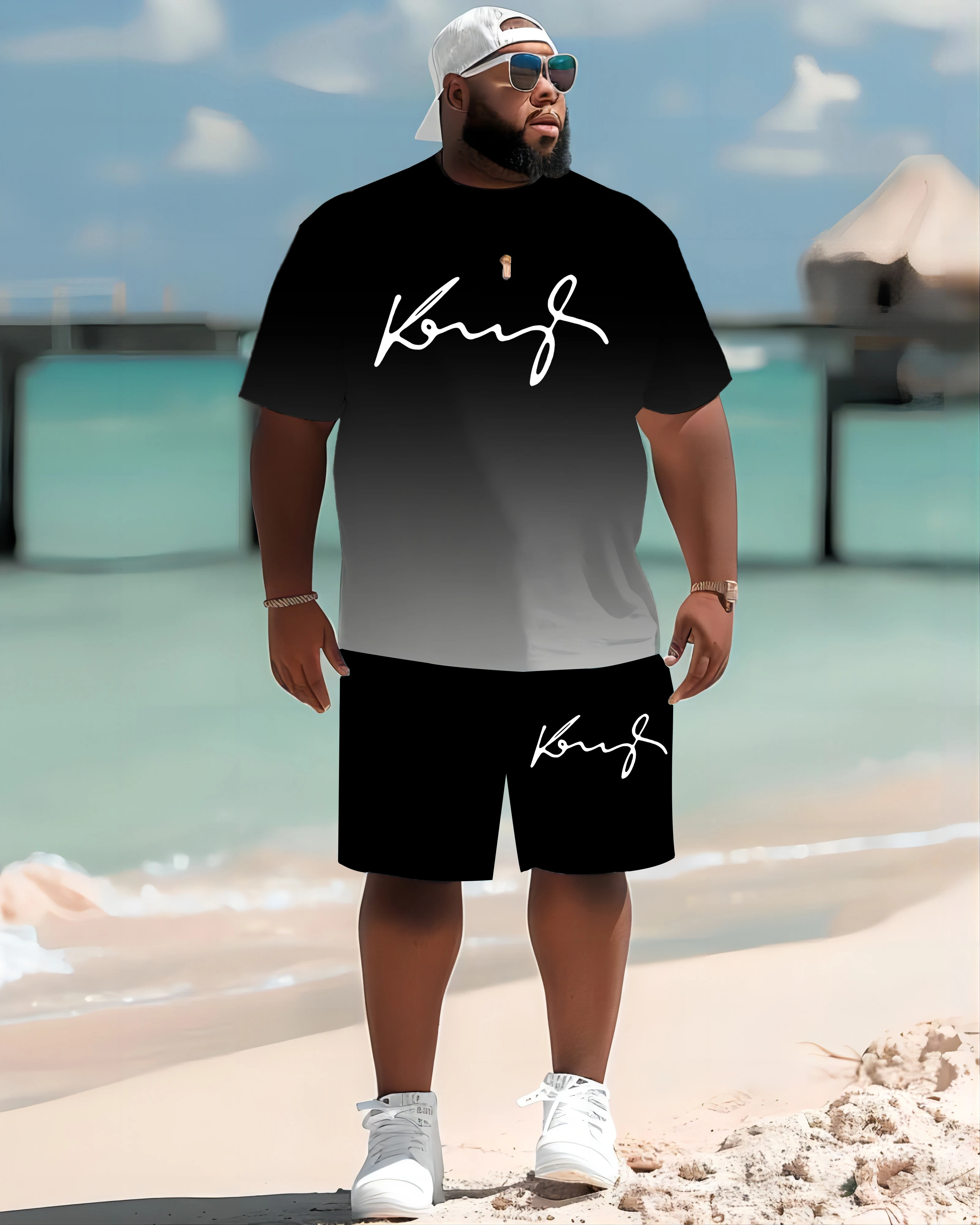 

2025 Лидер продаж, уличная одежда больших размеров, градиент цвета и принт King Font, мужская футболка и шорты, комплект из 2 предметов